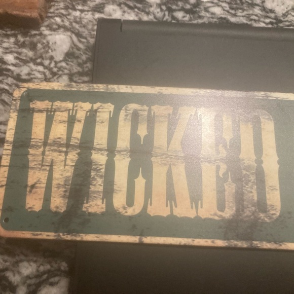 4/$25 Wicked Witch way wall sign. Brand new. 4 holes for hanging up. See pics - Picture 2 of 8